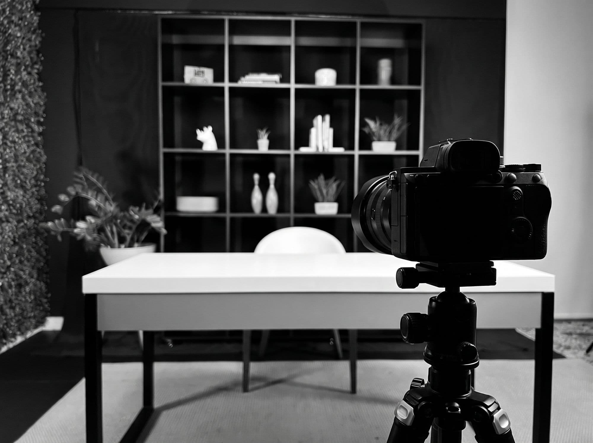Kamera dan lampu di setup YouTube